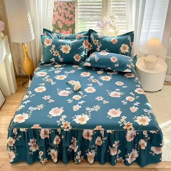 Lucrative 3 Pieces Bedsheet Set